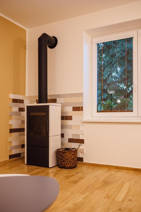 Apartman Pod Borovici Kovalovice Buitenkant foto